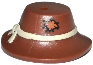 Part 13788pb01 - Minifigure, Headgear Hat, Wide Floppy Brim with Knotted Tan Band and Patch Pattern - De BrickPlaats