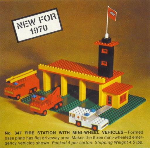 Set 347 - Fire Station with Mini Cars - De BrickPlaats
