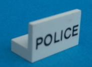 Part 4865pb003 - Panel 1 x 2 x 1 with 'POLICE' Pattern - De BrickPlaats