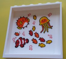 Part 59349pb254 - Panel 1 x 6 x 5 with Red, Orange, and Bright Light Orange Fish, Pufferfish, Clownfish, and Jellyfish Pattern on Inside (Sticker) - Set 60204 - De BrickPlaats
