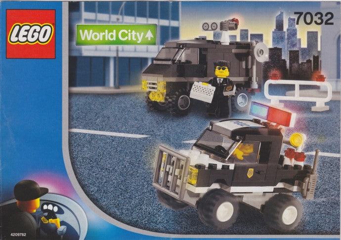 Set 7032 - Police 4WD and Undercover Van - De BrickPlaats