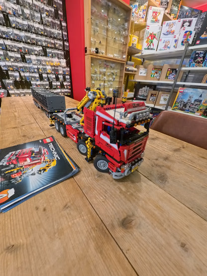 Set 8258 - Crane Truck