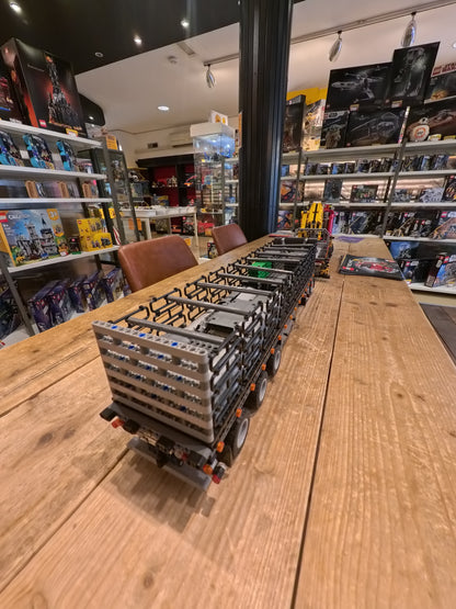 Set 8258 - Crane Truck