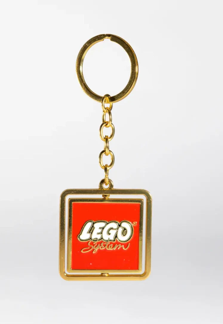 Gear 5007091 - VIP 1964 LEGO Logo Spinning Key Chain