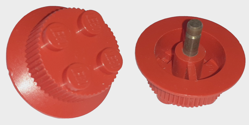 Part wheel1a - Train Wheel with 2 x 2 Stud Center, Traction Teeth - De BrickPlaats